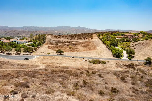 70 Presidential Drive, Simi Valley, CA 93065