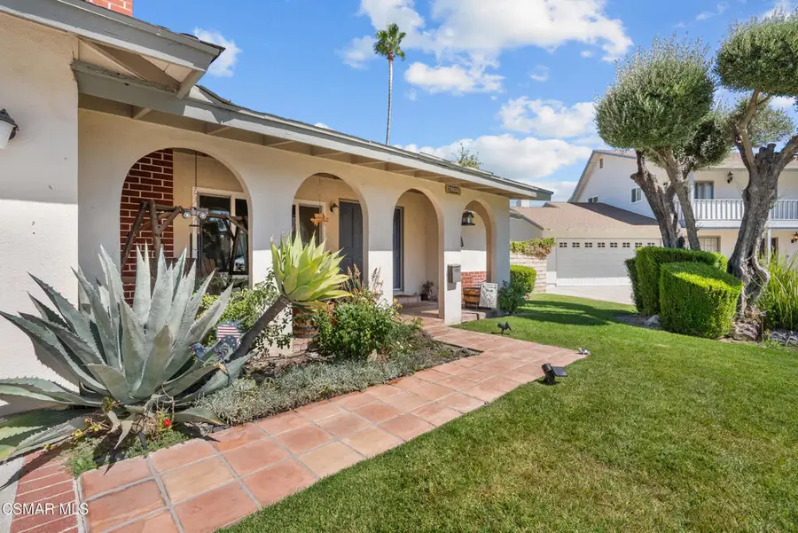 28606 Solon Avenue, Canyon Country, CA 91387 - Image #2