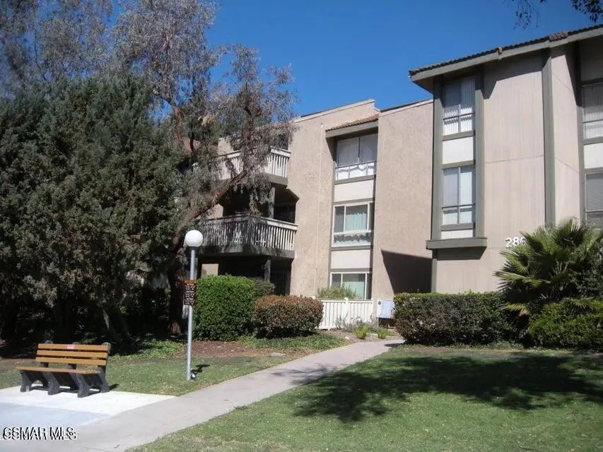 286 Oakleaf Drive #23, Thousand Oaks, CA 91360 - Image #2