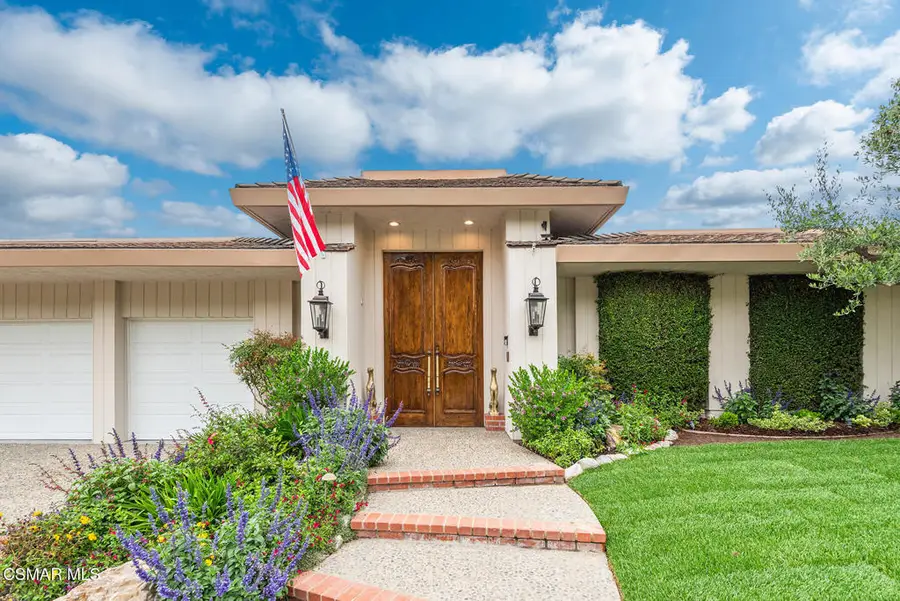 32377 Lake Pleasant Drive, Westlake Village, CA 91361 - Image #2