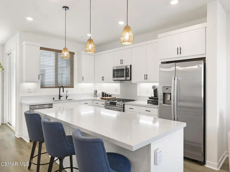 27065 Tanager Lane, Valencia, CA 91381 - Image #2