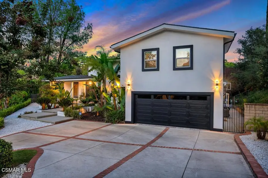 19410 Shenango Drive, Tarzana, CA 91356 - Image #2