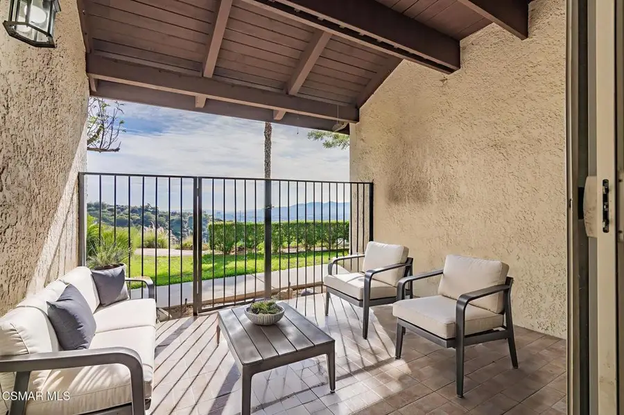 7904 Via Magdalena, Burbank, CA 91504 - Image #3