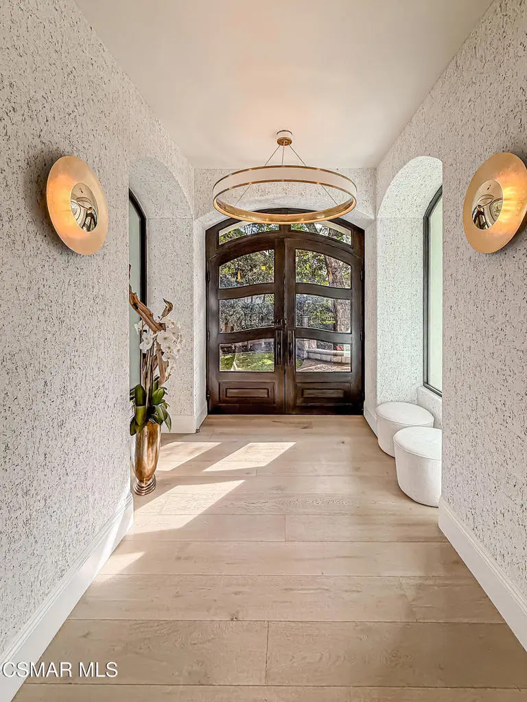 25877 Shady Oak Lane, Valencia, CA 91381 - Image #3