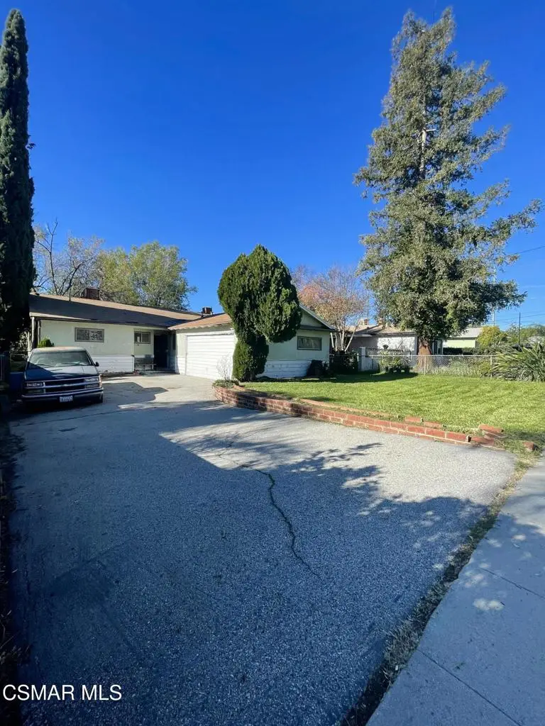 2050 7th Street, San Fernando, CA 91340 - #2