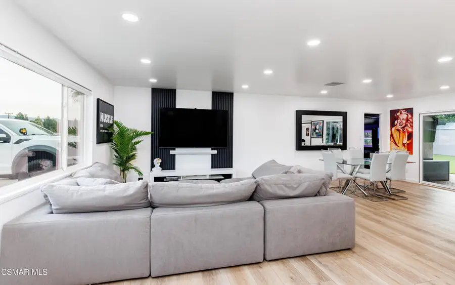 3055 Amarillo Avenue, Simi Valley, CA 93063 - #3