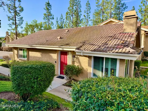 323 Sprucewood Avenue, Oak Park, CA 91377