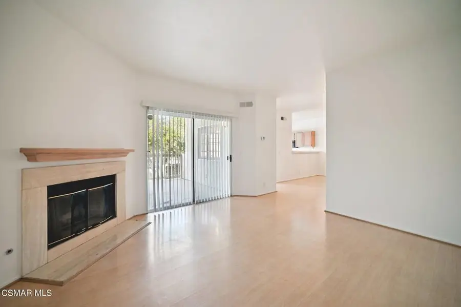 668 Oak Run Trail #103, Oak Park, CA 91377 - #3