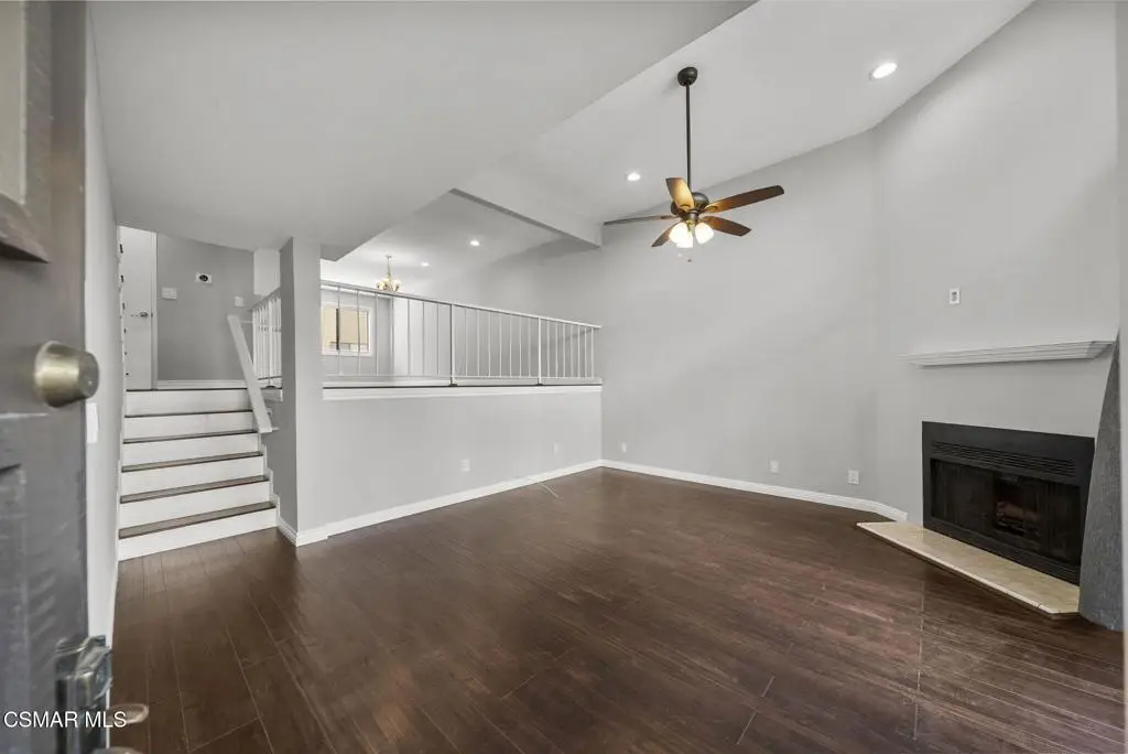 21205 Lassen Street #4, Chatsworth, CA 91311 - #1