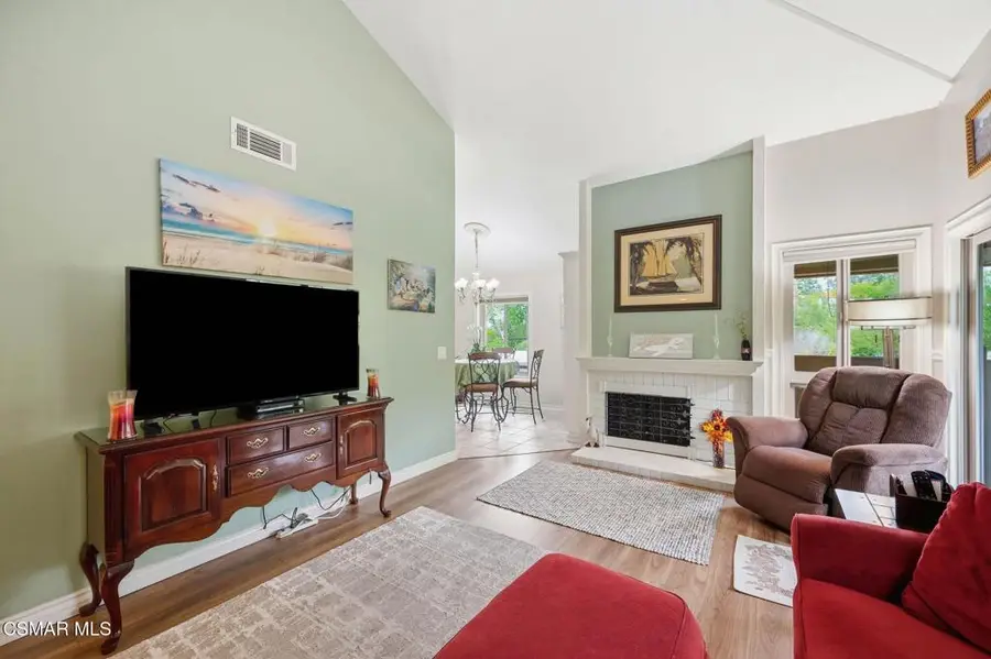 460 Arbor Lane Court #202, Thousand Oaks, CA 91360 - #2