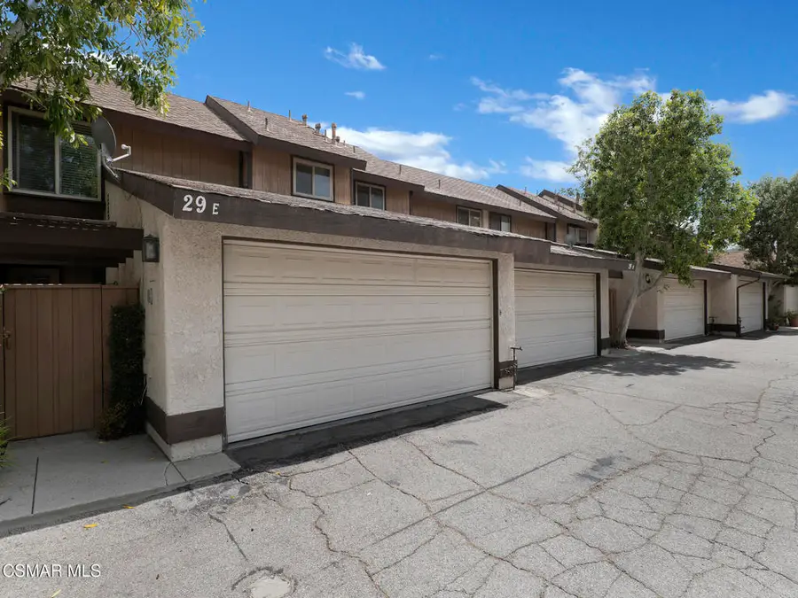 24829 Apple Street #E, Newhall, CA 91321 - #3