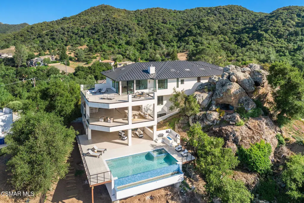 118 Giles Road, Lake Sherwood, CA 91361 - #1