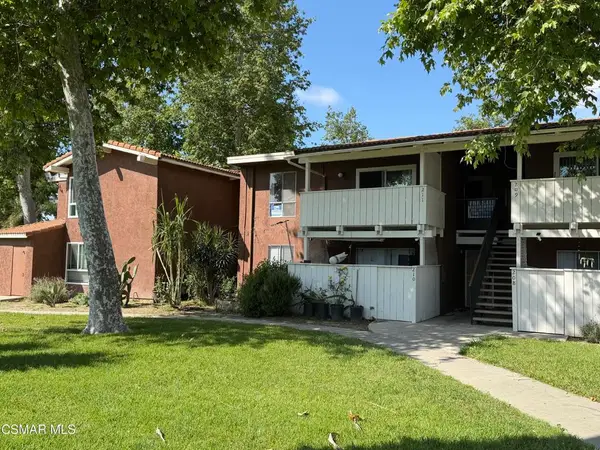 1300 Saratoga Avenue #211, Ventura, CA 93003