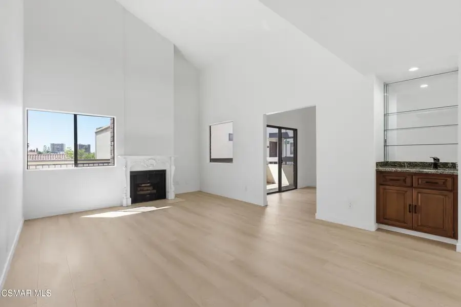 1200 Valley View Road #304, Glendale, CA 91202 - #2