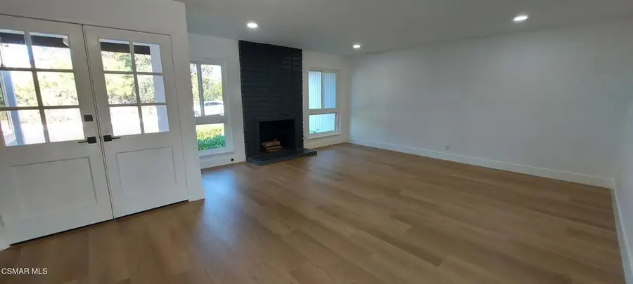 22 Van Dyke Street, Thousand Oaks, CA 91360 - #3
