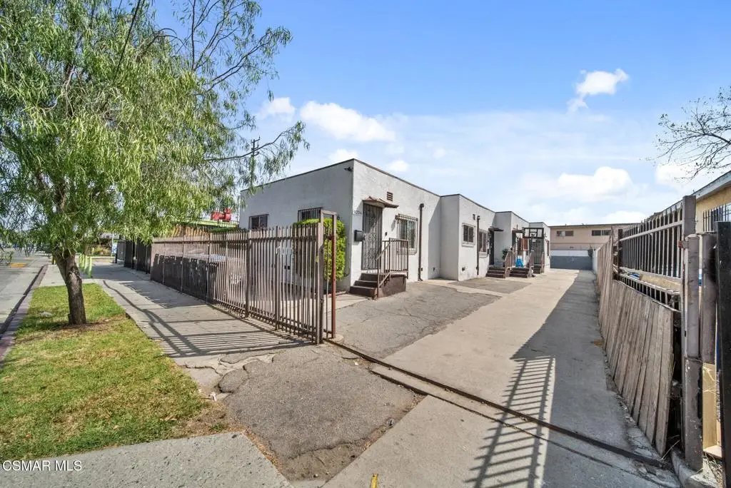 9206 Hoover Street, Los Angeles, CA 90044 - #1