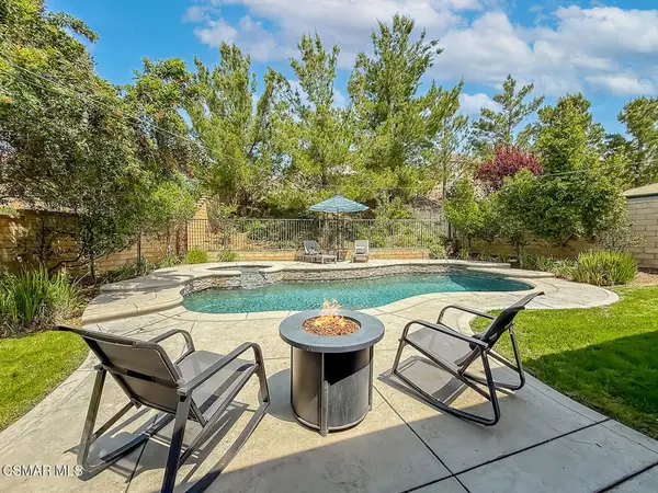 19373 Moriah Lane, Saugus, CA 91350
