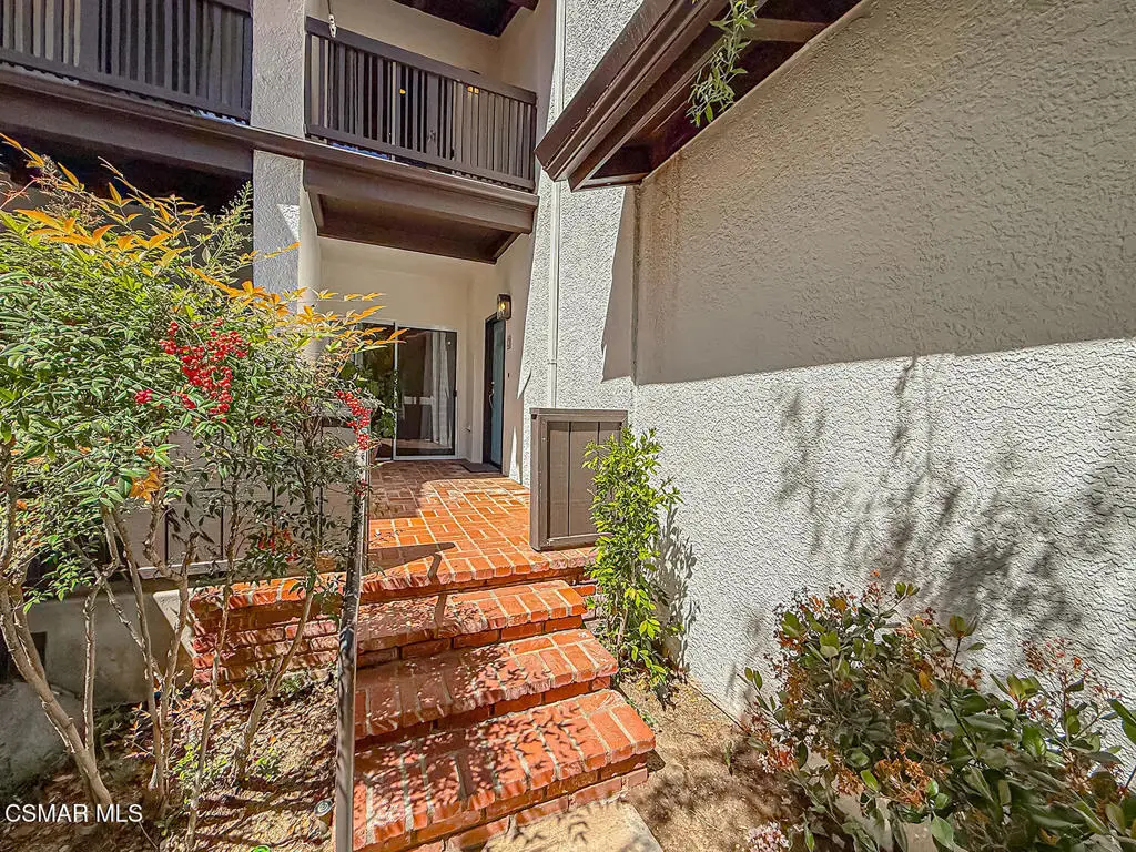 5423 Spanish Oak Lane #C, Oak Park, CA 91377 - #1