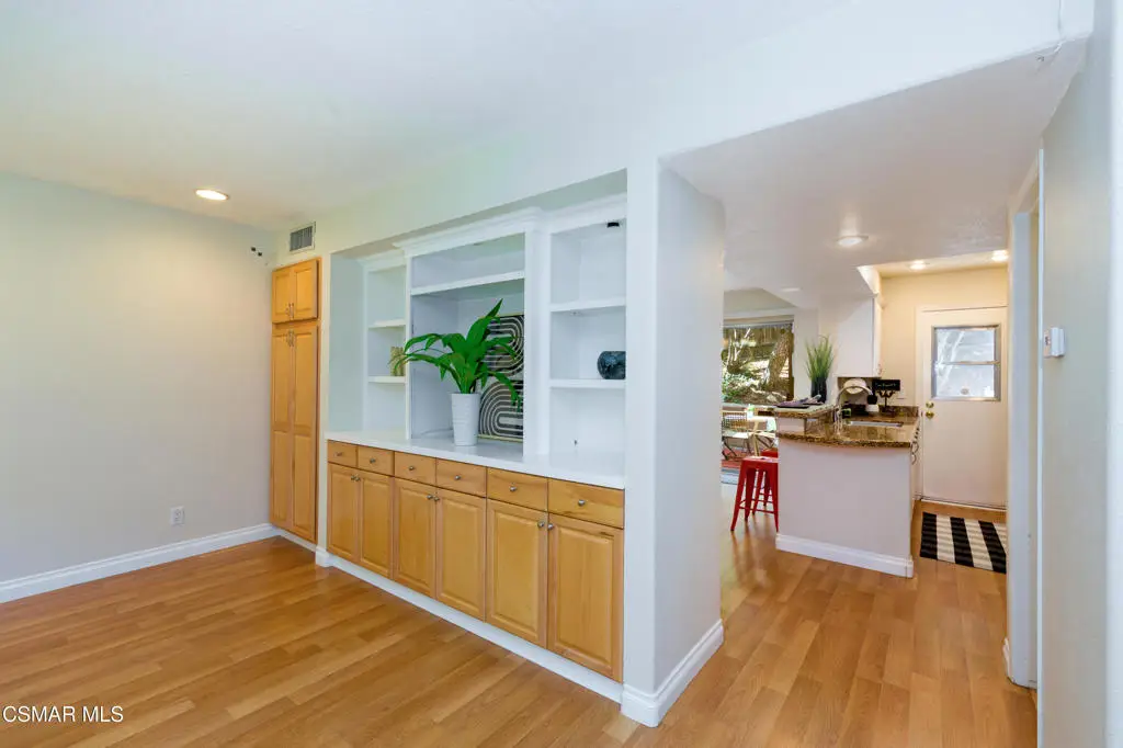 27448 Country Glen Road, Agoura Hills, CA 91301 - #1