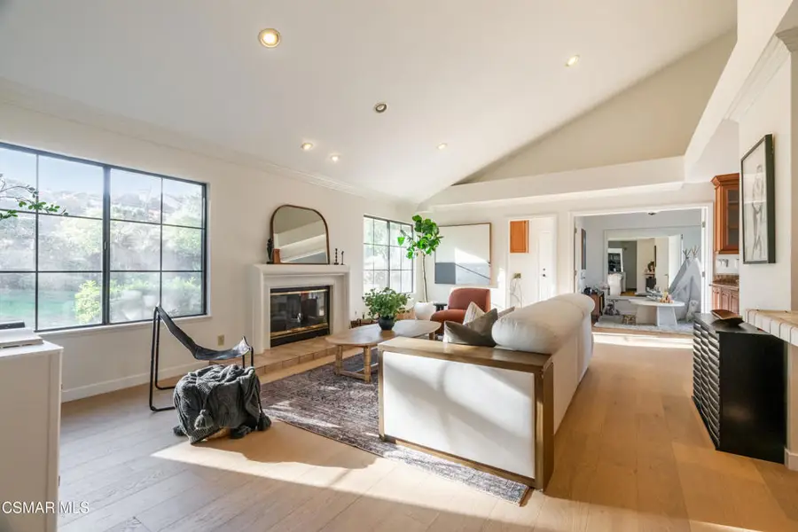 360 Camino De Celeste, Thousand Oaks, CA 91360 - #3
