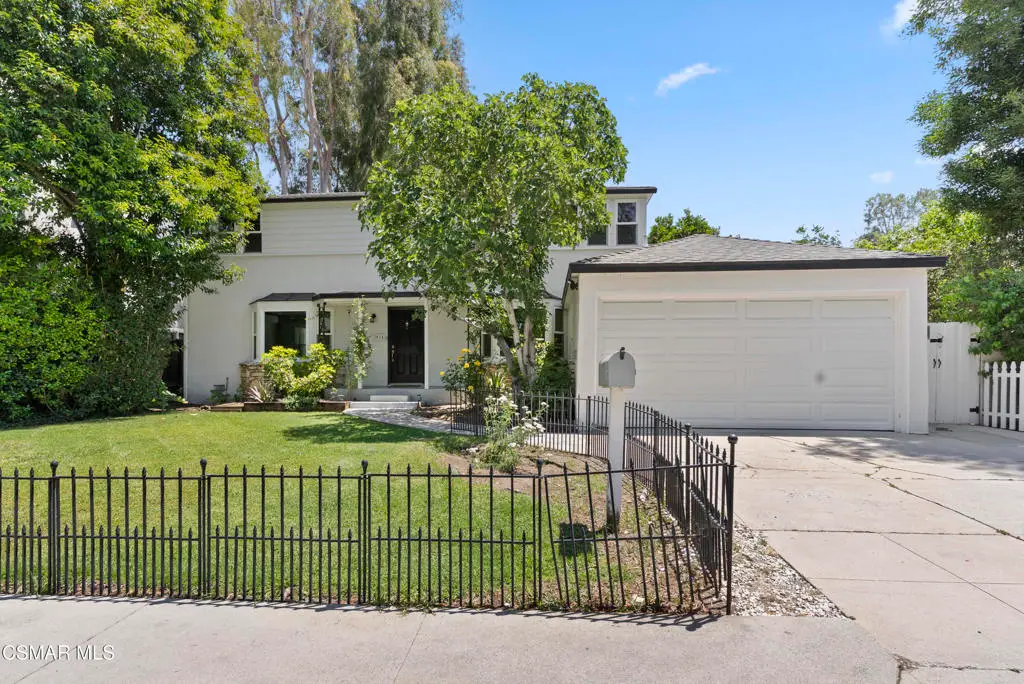 3914 Carpenter Avenue, Studio City, CA 91604 - #1