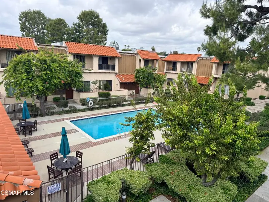 19545 Sherman Way #17, Reseda, CA 91335 - #2