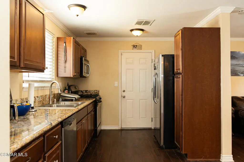 1662 Ahart Street, Simi Valley, CA 93065 - #1