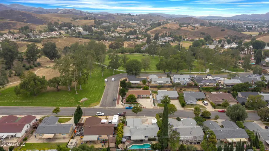 906 Granby Street, Simi Valley, CA 93065 - #3