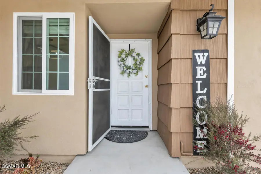 989 N Planetree Avenue, Simi Valley, CA 93065 - #2