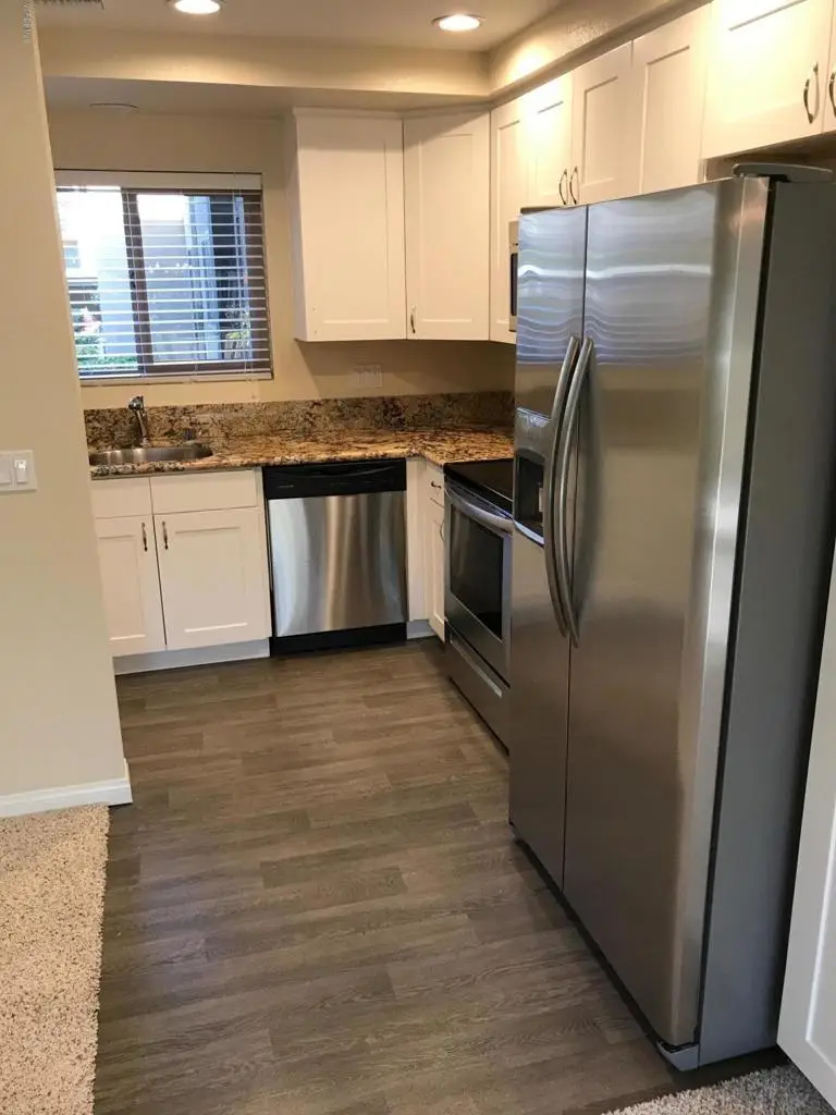 245 Oak Leaf Drive #104, Thousand Oaks, CA 91360 - #3
