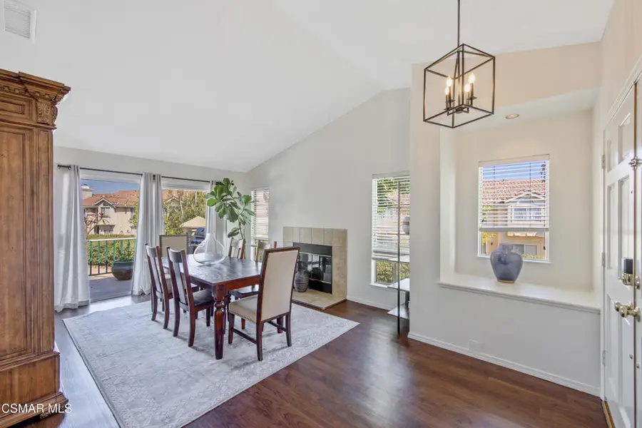 275 Ridgeton Lane #B, Simi Valley, CA 93065 - #3