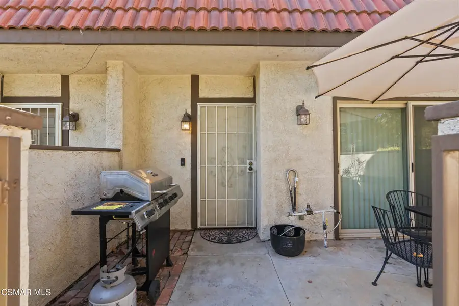 27656 Ironstone Drive #5, Canyon Country, CA 91387 - #3