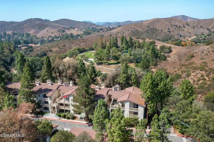 5728 Oak Bend Lane #208, Oak Park, CA 91377 - #2