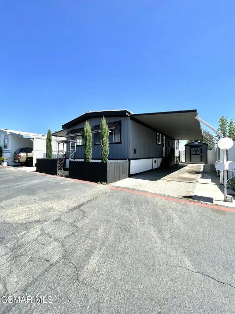 21500 Lassen Street #117, Chatsworth, CA 91311 - #3