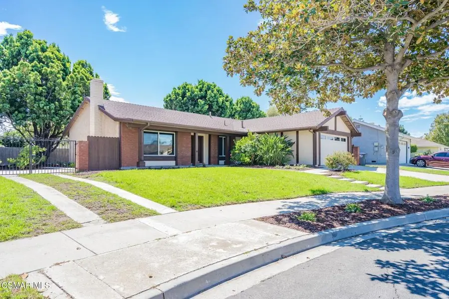 310 Erica Place, Oxnard, CA 93036 - #2