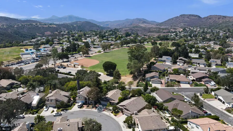 560 Timberwood Avenue, Thousand Oaks, CA 91360 - #2
