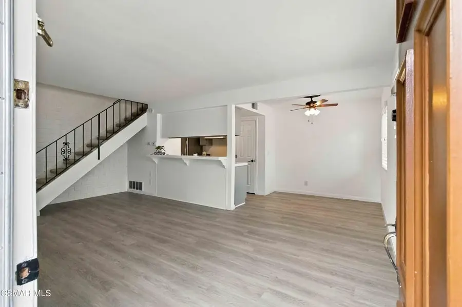 2069 N Avenida Refugio #2, Simi Valley, CA 93063 - #3