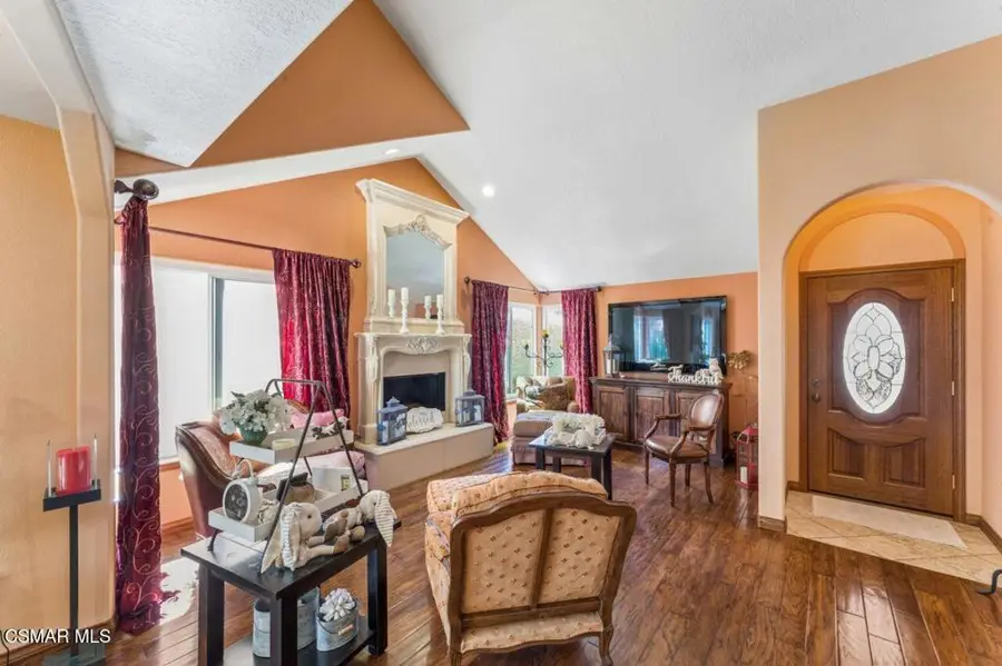 2526 Glenhurst Court, Simi Valley, CA 93063 - #2