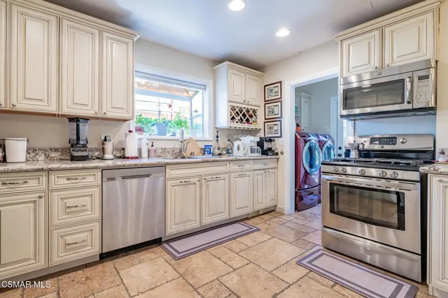 10916 Ruffner Avenue, Granada Hills, CA 91344 - #3