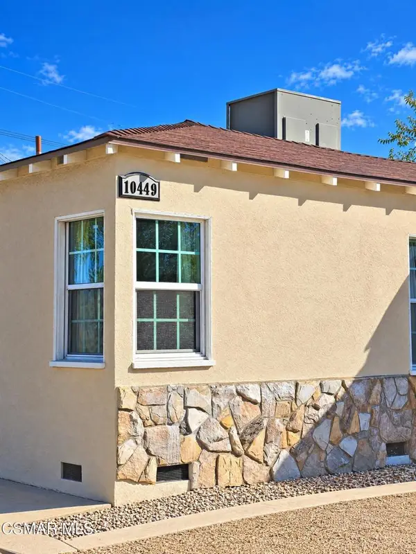 10449 Chandler Boulevard, North Hollywood, CA 91601