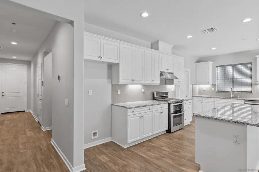 9605 Mondrian Ln, Riverside, CA 92508 - #3