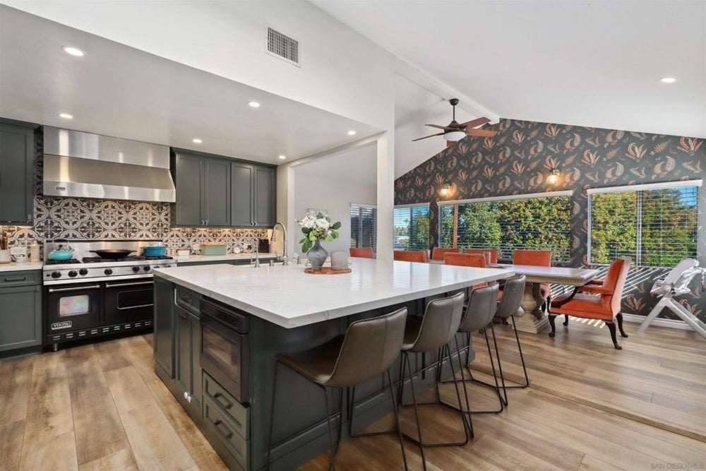 4980 Pine St, La Mesa, CA 91942 BHGRE