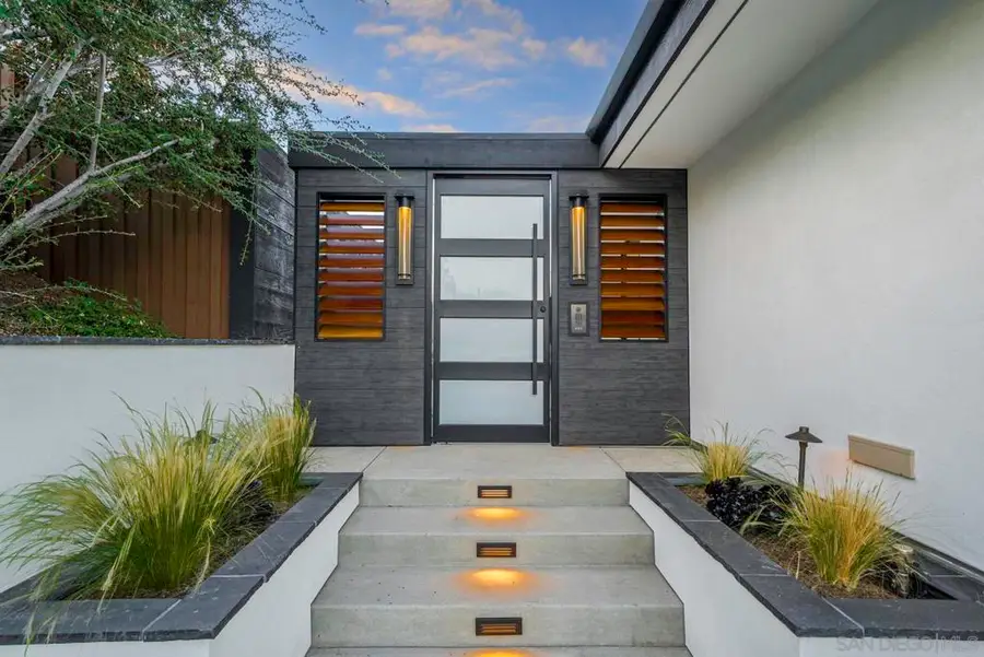 3330 Ingelow St, San Diego, CA 92106 - Image #3