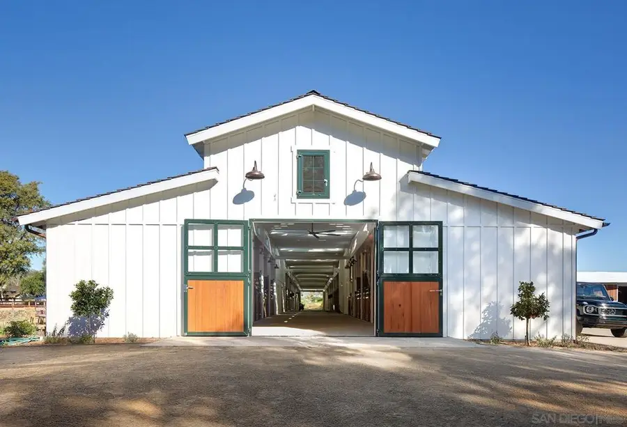 16147 Via De Santa Fe, Rancho Santa Fe, CA 92067 - #2