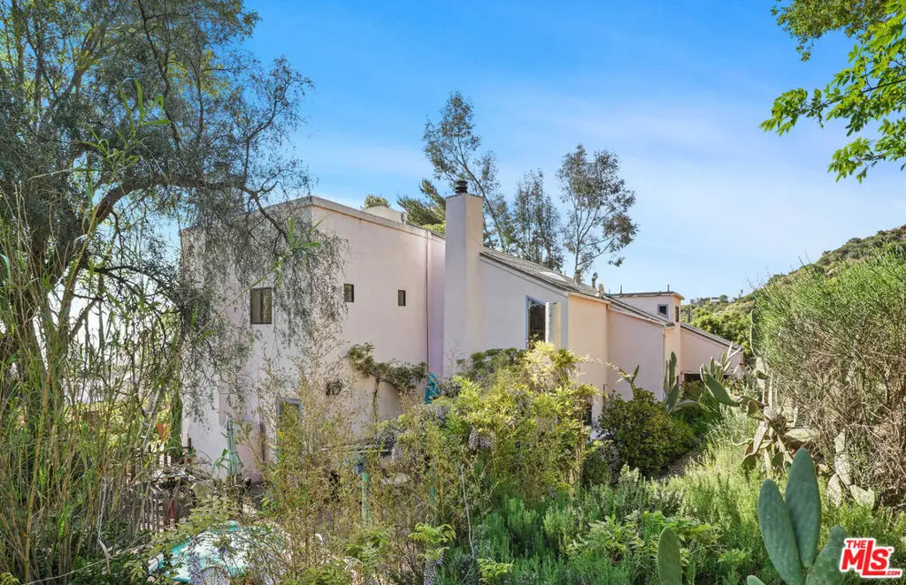 190 Loma Metisse Road, Malibu, CA 90265 - Image #1