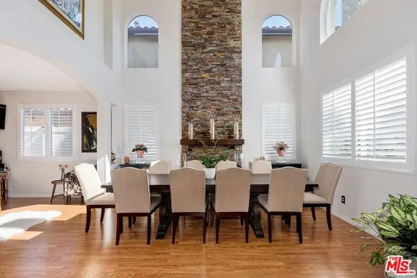 5320 Otis Avenue, Tarzana, CA 91356