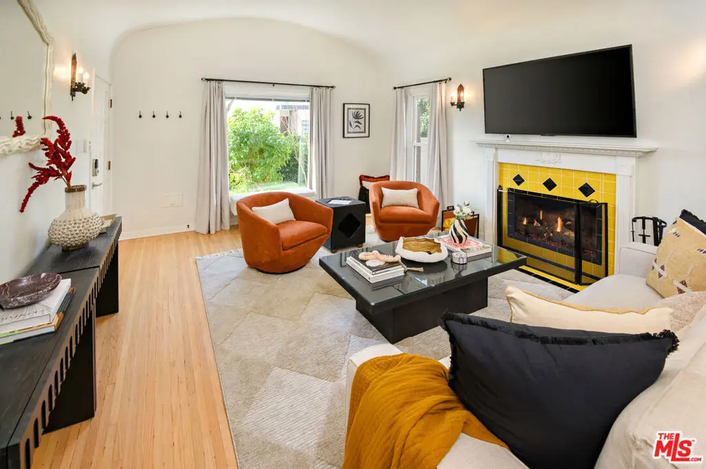 502 N Gardner Street, Los Angeles, CA 90036 - #1