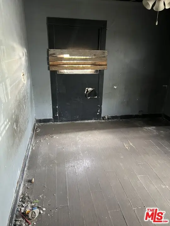 1733 S Longwood Avenue, Los Angeles, CA 90019 - #3