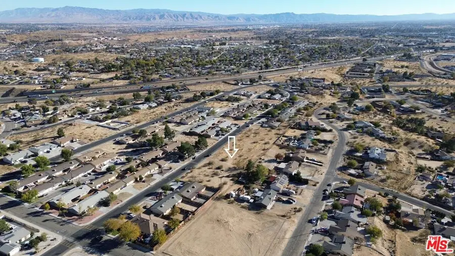 16028 Green Hill Drive, Victorville, CA 92394 - #3