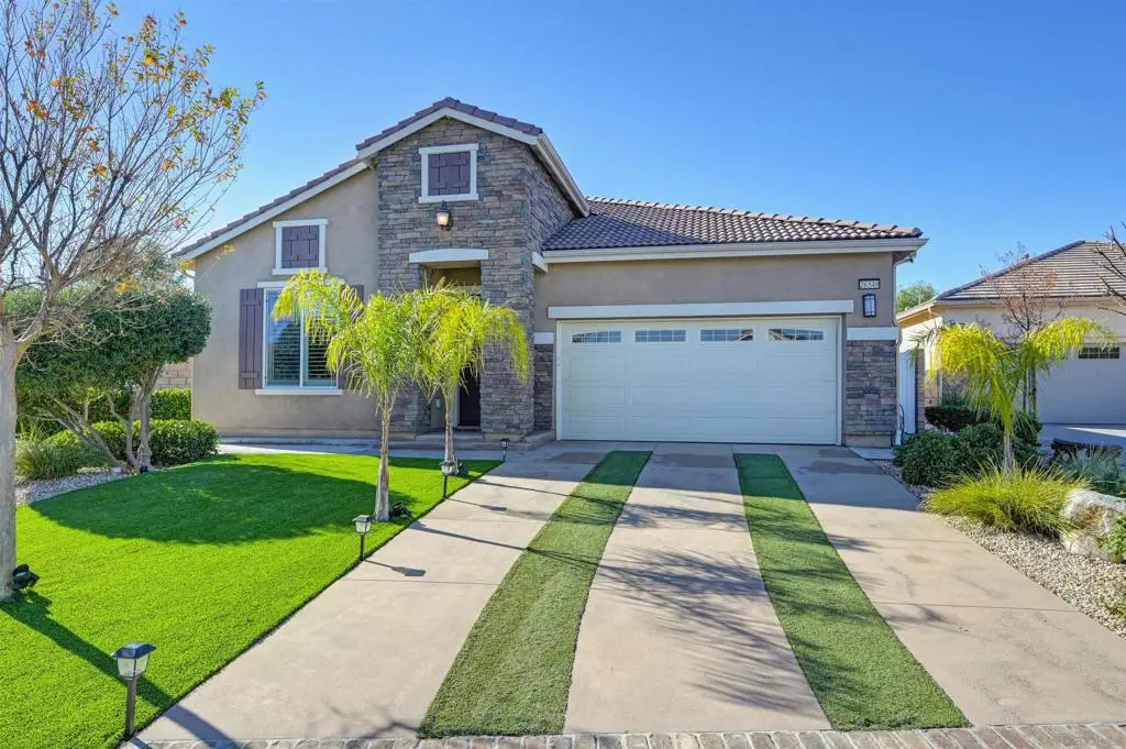 26549 Roseate Cir, Menifee, CA 92584 - Image #1